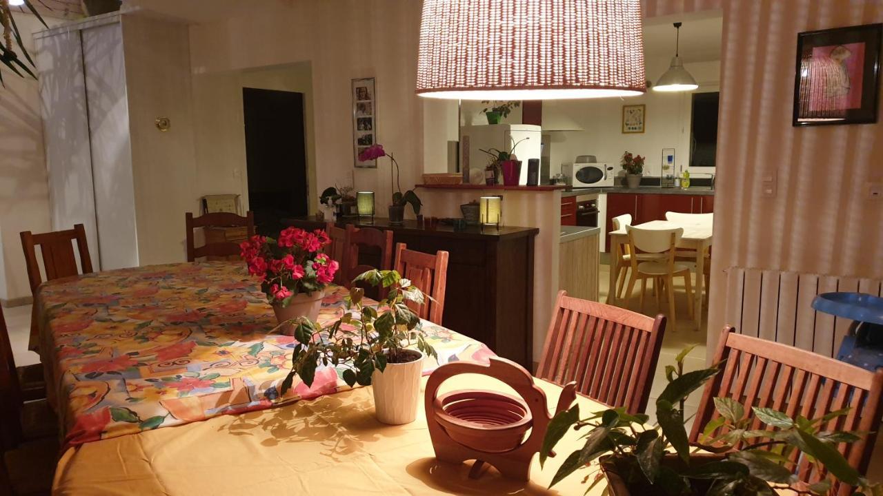 Grande Maison Avec Spa Proche De Caen Et De La Mer Brouay エクステリア 写真